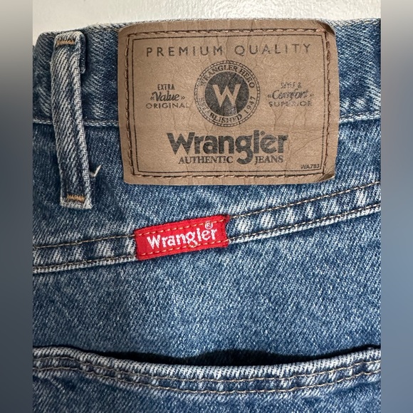 Men’s Wrangler Denim Blue Jeans - Picture 3 of 4